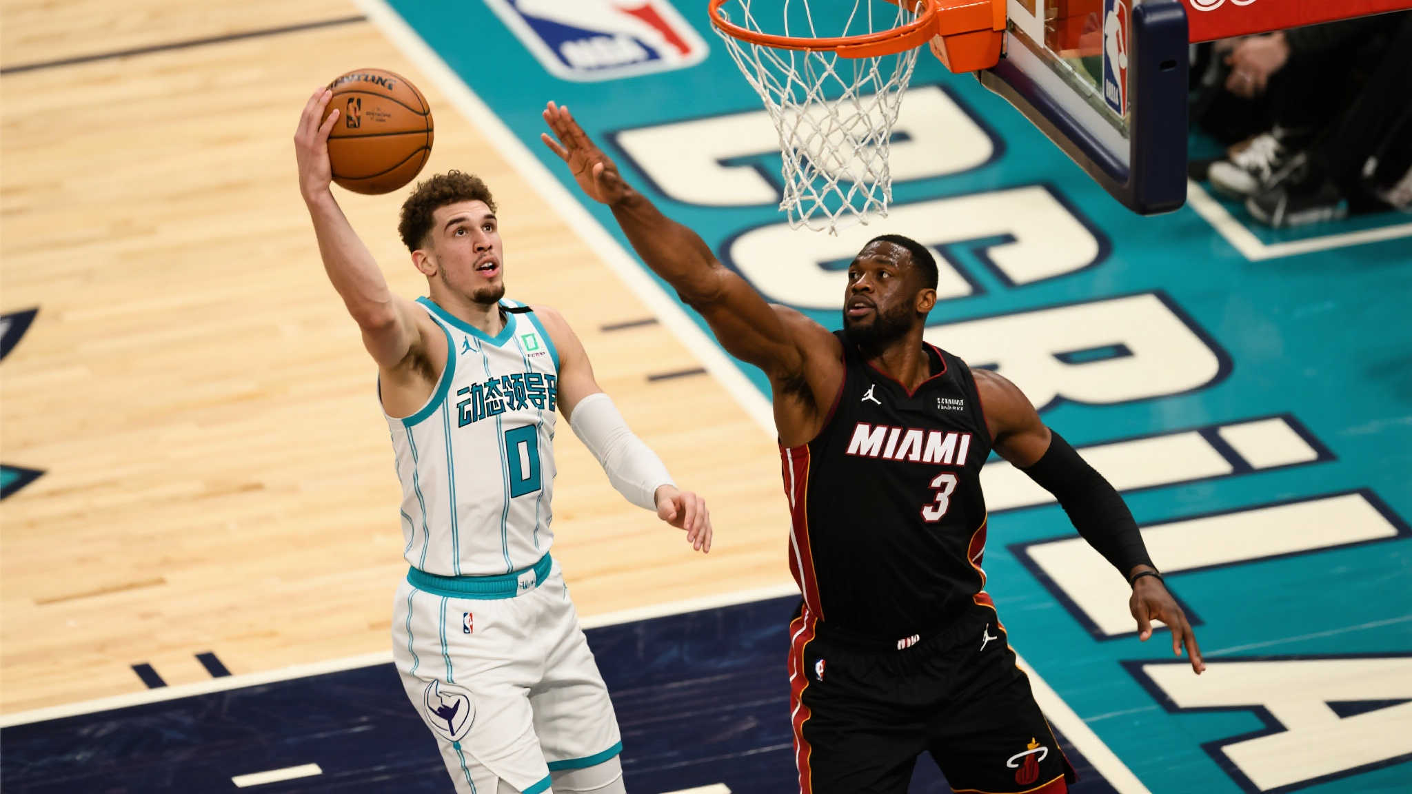 亚历山大俄城圆梦：爆砍29分，斩获MVP荣耀！